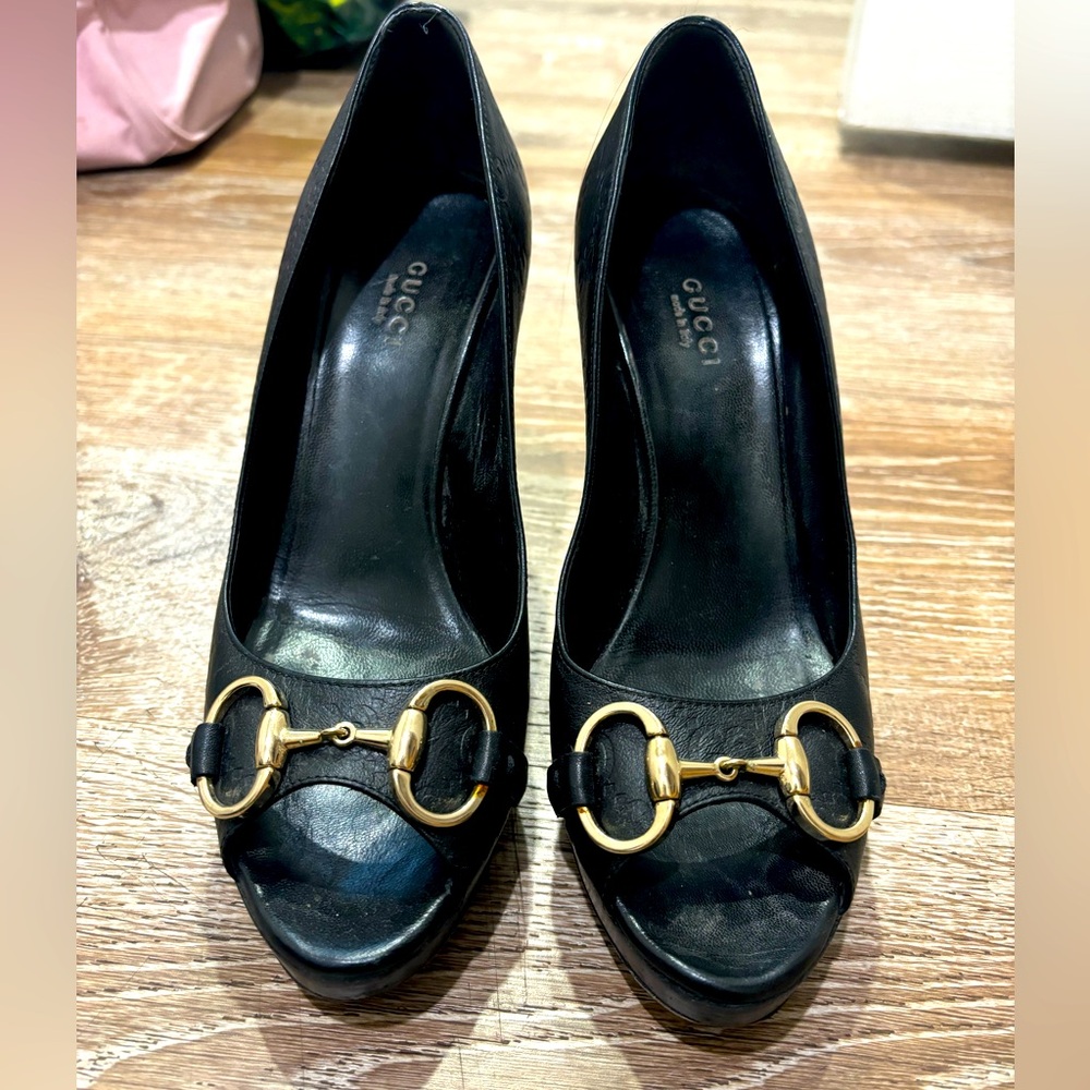 Gucci Horsebit Peep Toe